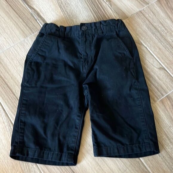 PLACE Solid Black Slim Shorts Size 10 - Picture 1 of 4